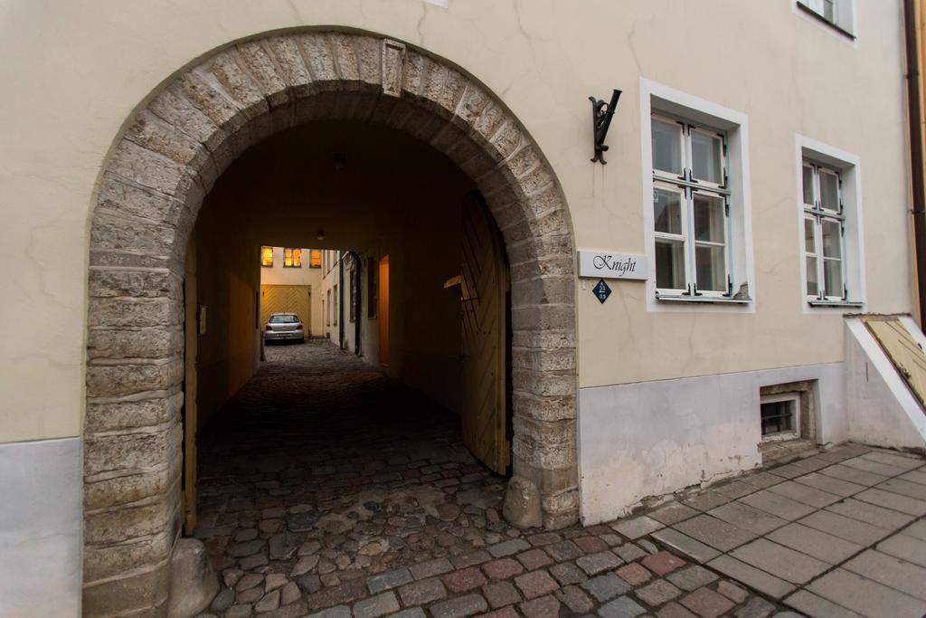 Auberge de jeunesse The Knight House à Tallinn Extérieur photo